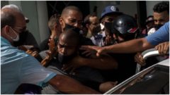 Tisícky Kubáncov protestujú