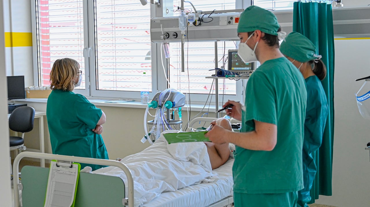 lekári zdravotníctvo nemocnica