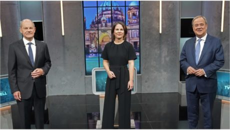 „Bazukový“ muž, gymnastka