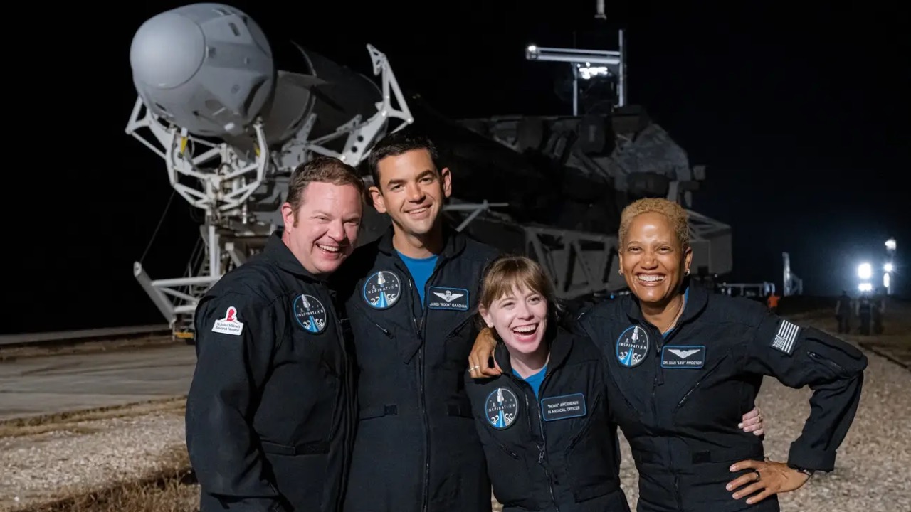 vesmír svet polárna žiara astronauti