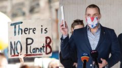 Natália Pažická: Ľudský