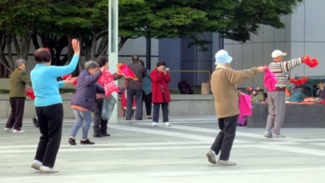 Tancujúce dôchodkyne terorizujú