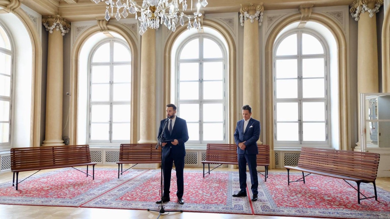 Bratislava slovensko lavička pražská lavička