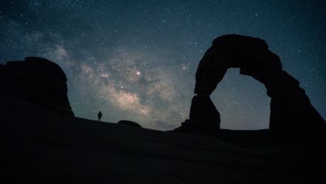 Vesmír možno nikdy