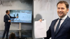 Bohatých zdaní, poctivým