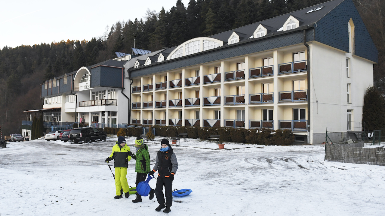 hotel plejsy zima lyžovačka dovolenka