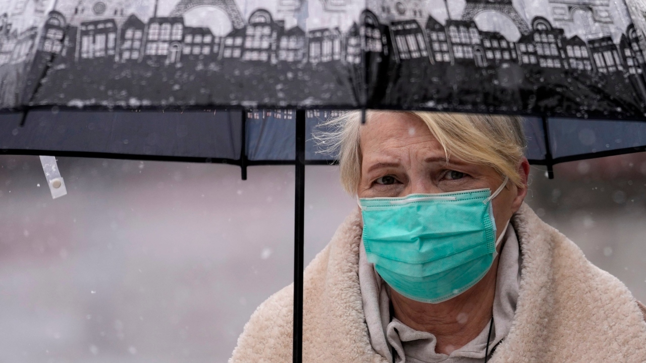 covid, pandemia, koronavirus, žena