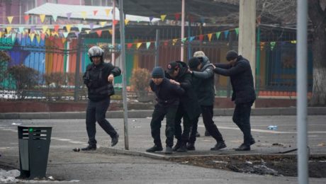 Stovka zničených budov,