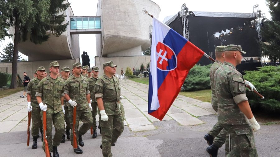 armáda SR slovenskí vojaci