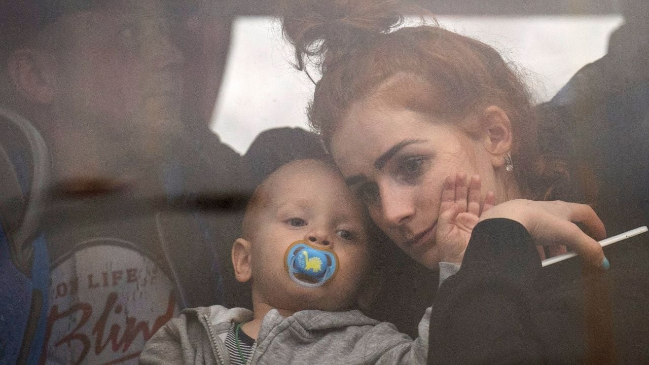 ukrajina, vojna, utečenci