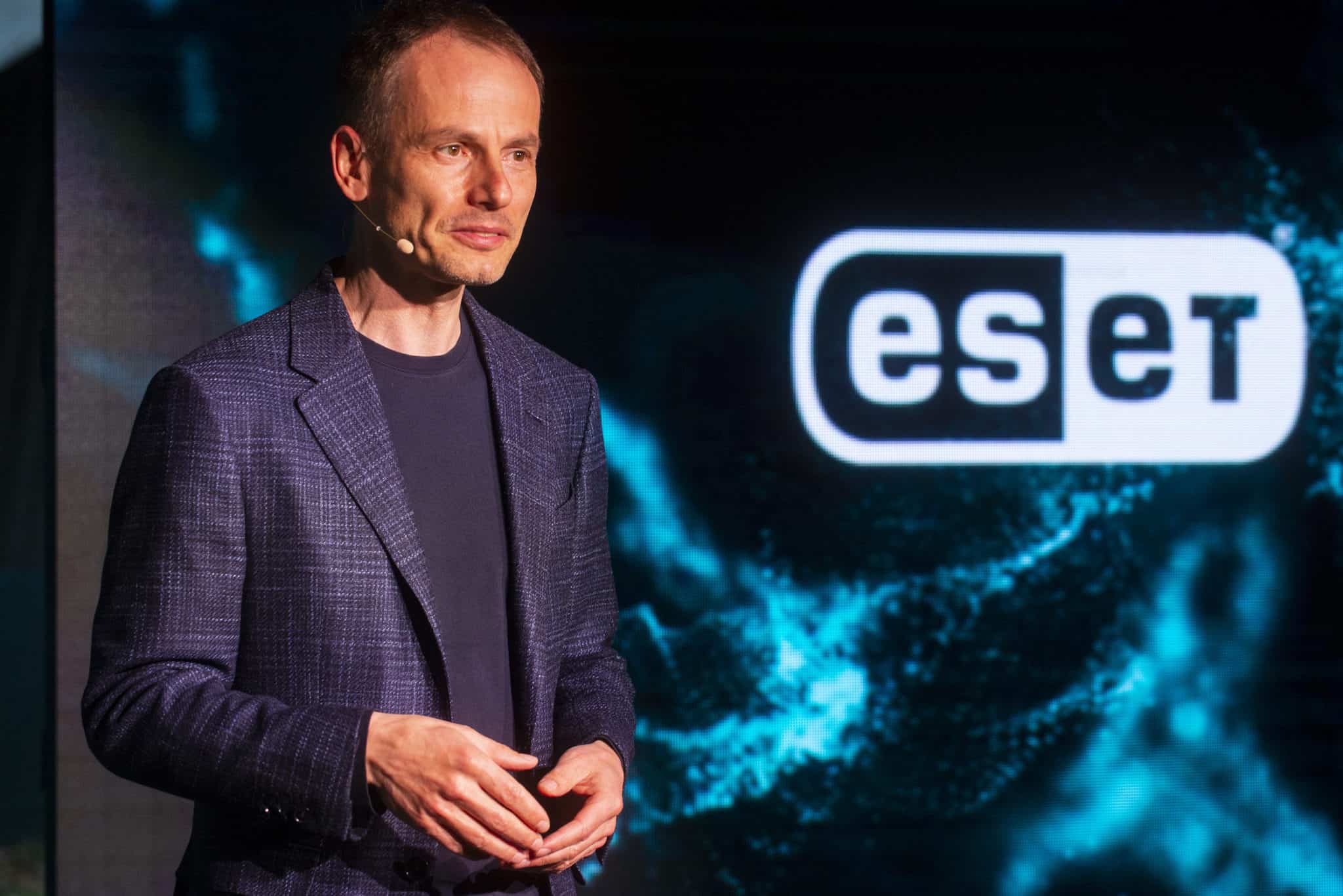 20211124eset_campus_1825981