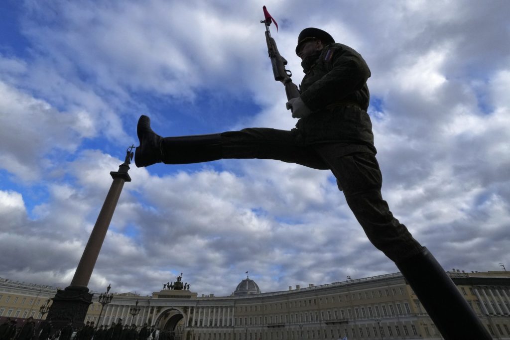 APTOPIX_Russia_Parade_Rehearsal349695