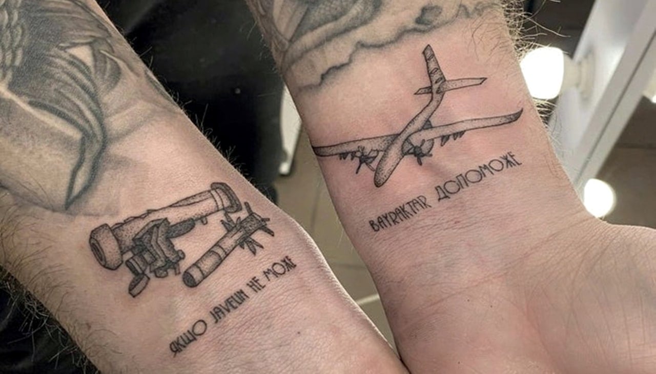 javelin bayraktar ukrajinské tetovanie