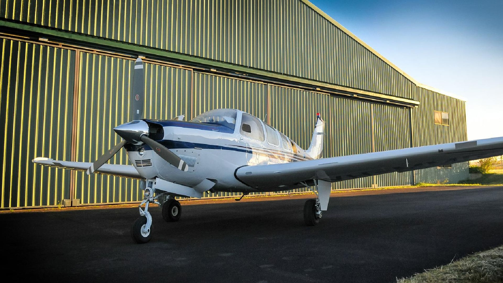 lietadlo lahky letun