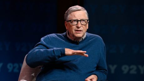 na snimke je mliardar