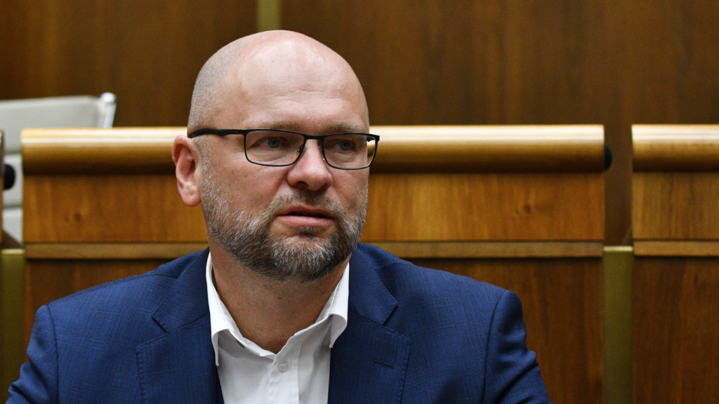 Sulík sediac v NR SR