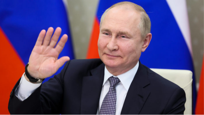 Ruský novinár pre Startitup opísal realitu: Putin skutočne verí, že je Mesiášom, ktorý zastupuje Rusko