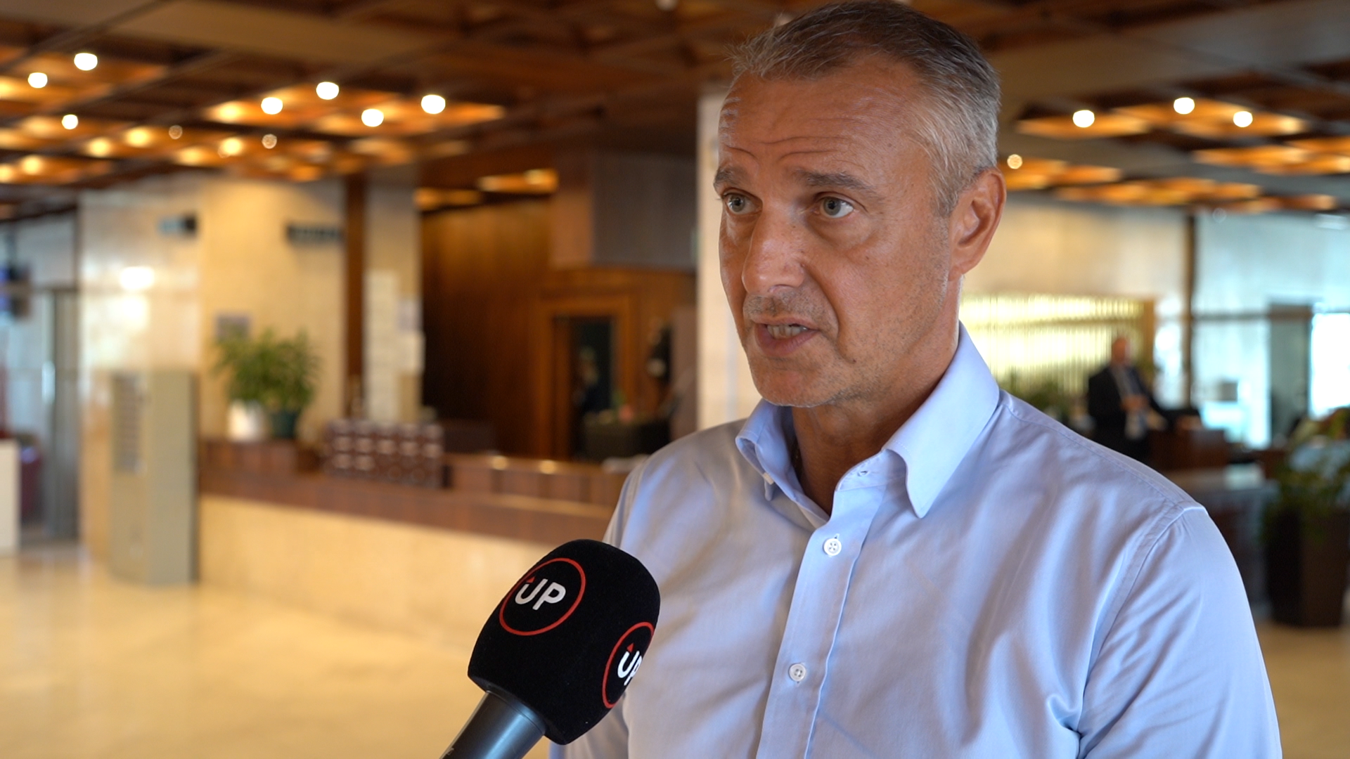 raši v priestoroch parlamentu