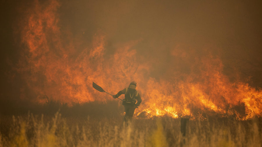 španielsko požiar hasič sucho horúčavy