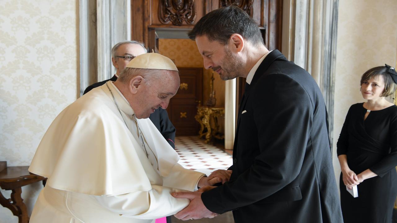 pellegrini nevylučuje spoluprácu so sme rodina