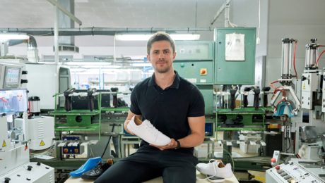 Na snímke CEO značky Skinners.