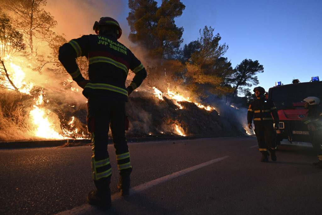 Na fotografii je zachytený požiar v Chorvátsku z júla 2022