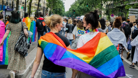Ukrajinci žiadajú legalizáciu manželstiev osôb rovnakého pohlavia. Zelenskyj má na rozhodnutie 10 dní