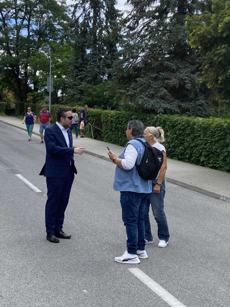 Ľuboš Blaha na smeráckom festivale s ľuďmi