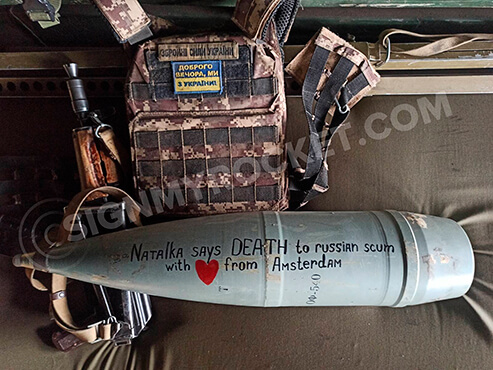 podpísaná raketa zo Sign my rocket