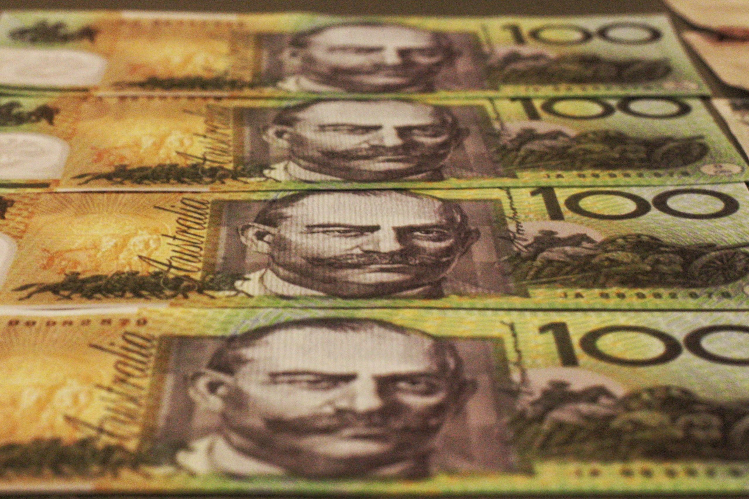 Na snímke sú odfotené austrálske peniaze