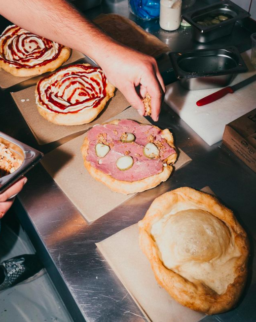 Na snímke je jedlo z Langoš bar