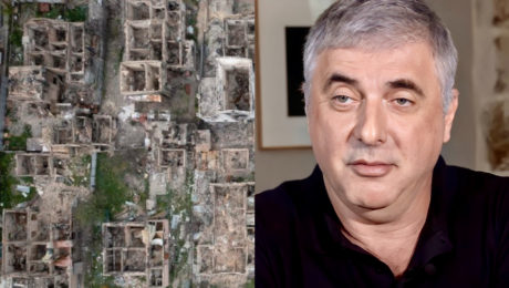 etecký pohľad na zničenú obytnú oblasť po ruskom ostreľovaní v meste Irpiň na predmestí a oligarcha Leonid Nevzlin, ktorý kritizuje Putina a žije v exile v Izraeli.