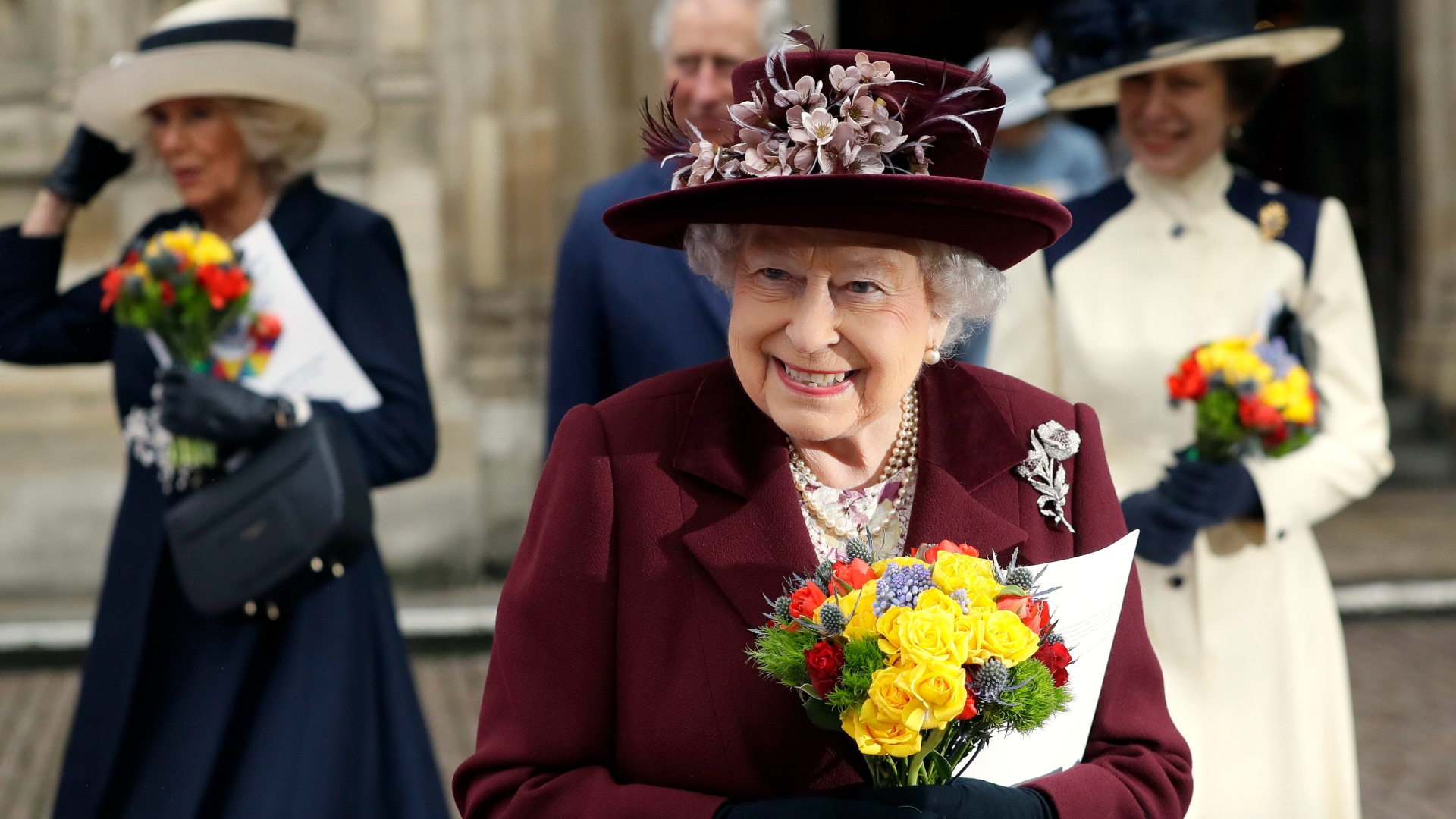 Na snímke z 12. marca 2018 odchádza britská kráľovná Alžbeta II. po návšteve Commonwealth Service vo Westminsterskom opátstve v Londýne.