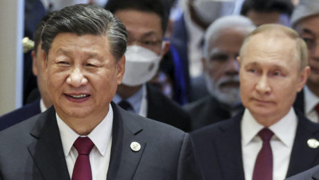 Čínsky prezident Si Ťin-pching a ruský prezident Vladimir Putin.