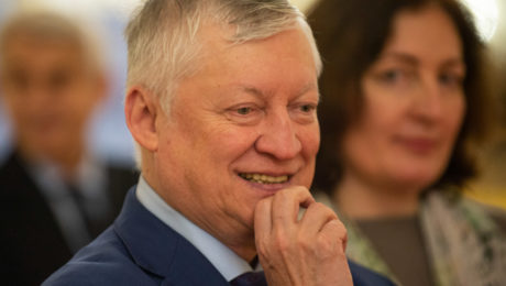 Slávny šachový veľmajster