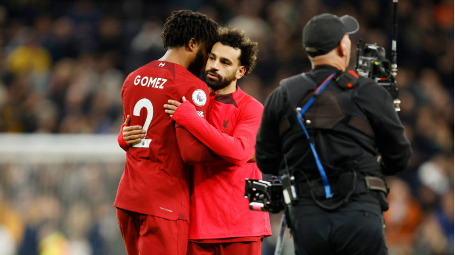 Mohamed Salah a Joe Gomez – hráči klubu Liverpool