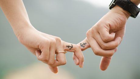 Vzťahy podliehajú trendom, v móde je sugar dating či polyamoria