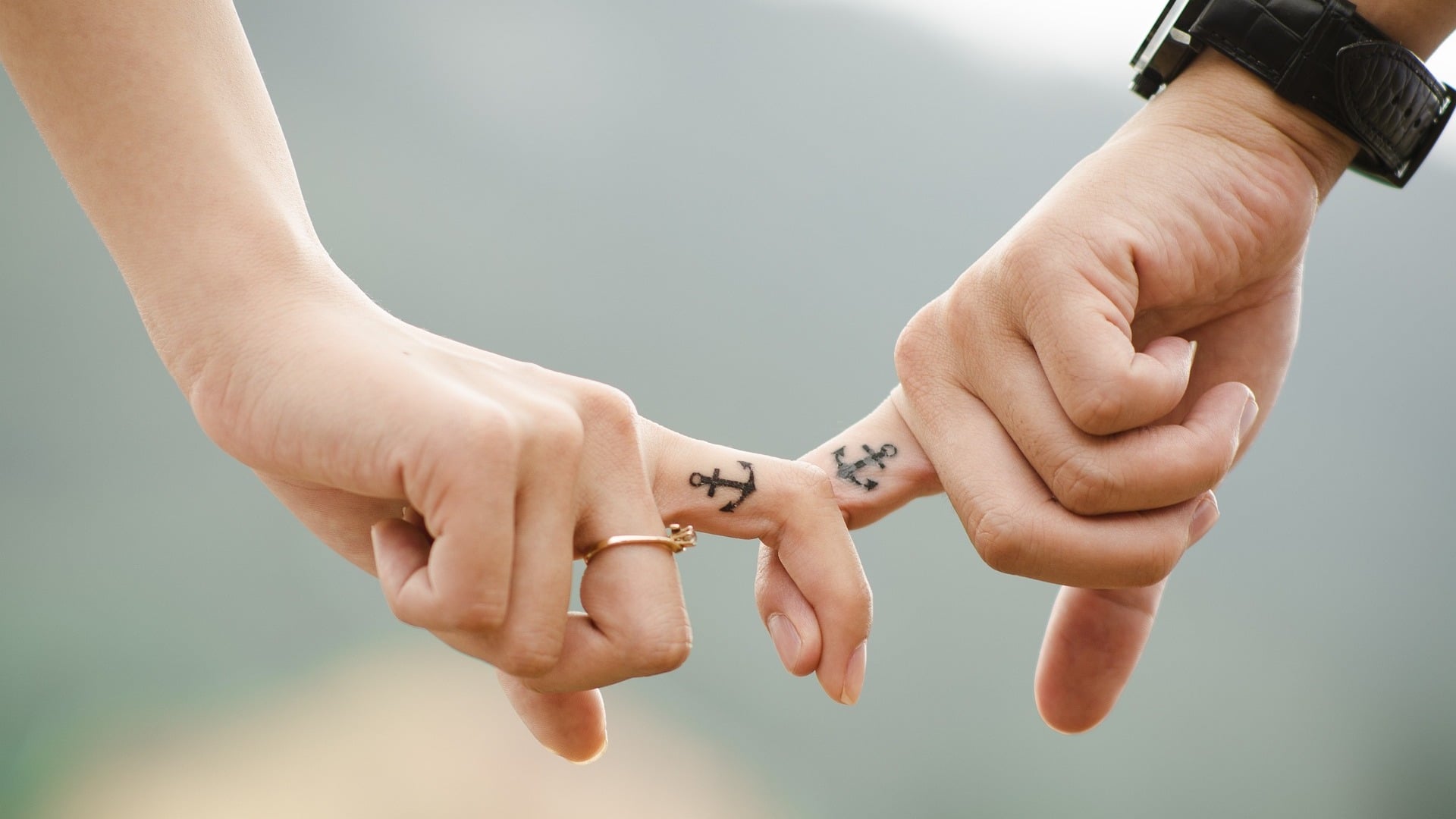 Vzťahy podliehajú trendom, v móde je sugar dating či polyamoria