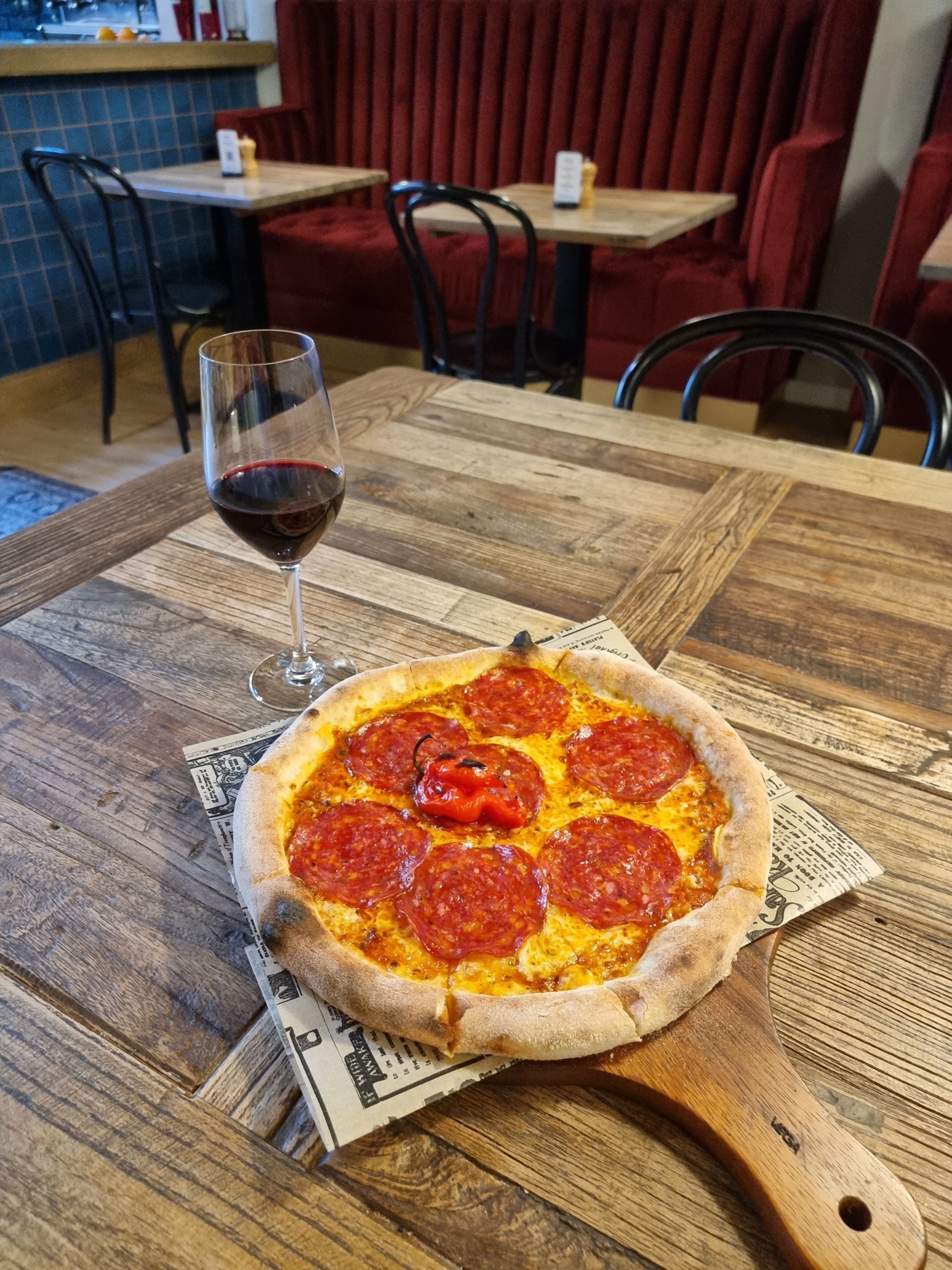 Gatto Matto na Panskej prešlo rekonštrukciou a dnes je to jeden príjemný, intímny a moderný priestor.