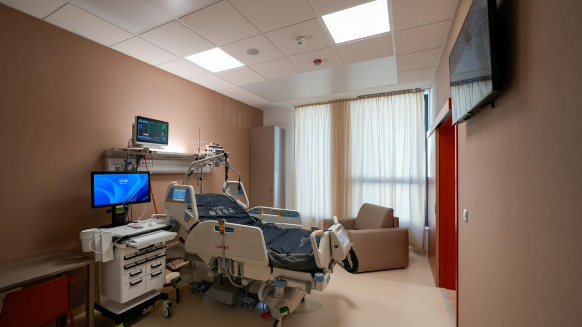 izva v nemocnici bory