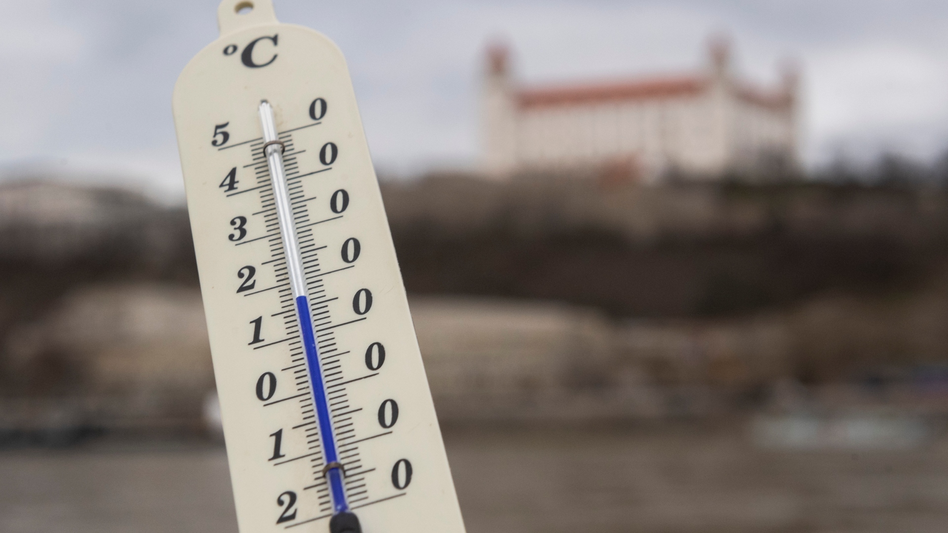 teplomer, zima, Slovensko