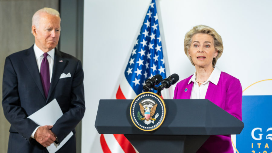Prezident Joe Biden a predsedníčka Európskej komisie Ursula von der Leyenová