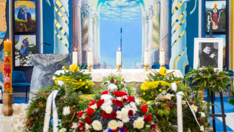Smútočné vence na pohrebe Vladimíra Krčméryho