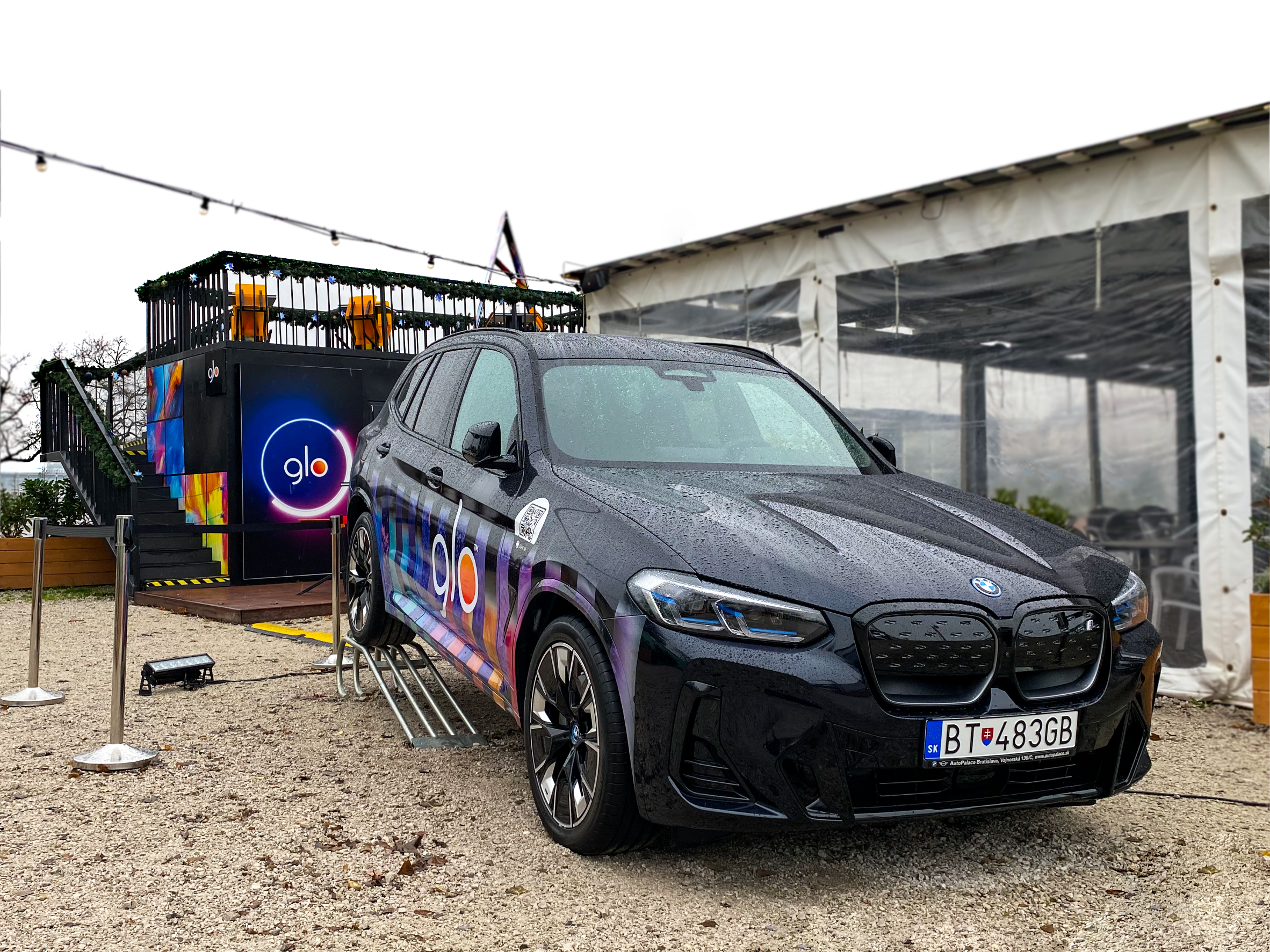 hlavná výhra súťaže elektromobil BMW iX3