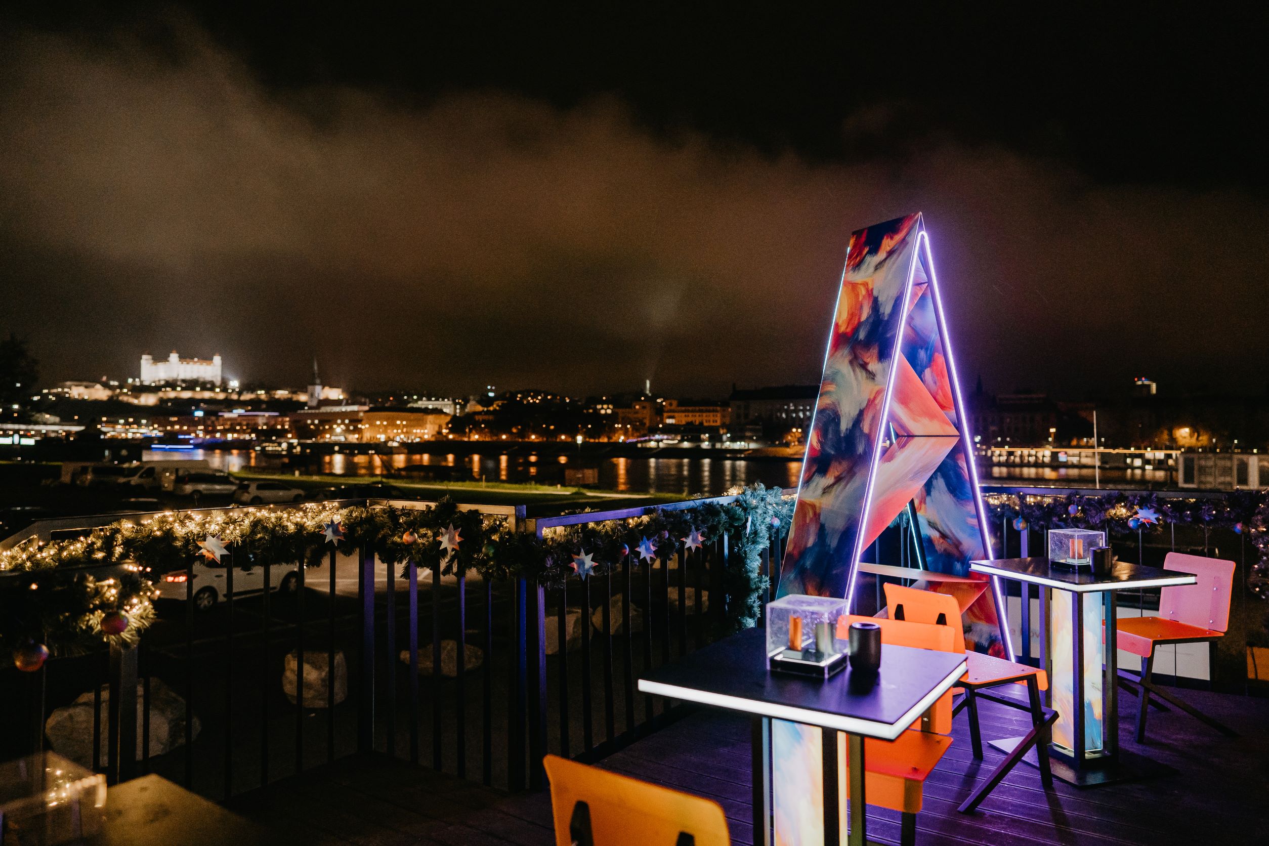 Teresa s fotokútikom glo pop-up predajňa