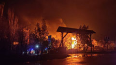 Horiace baraky v ukrajinskom meste Melitopol