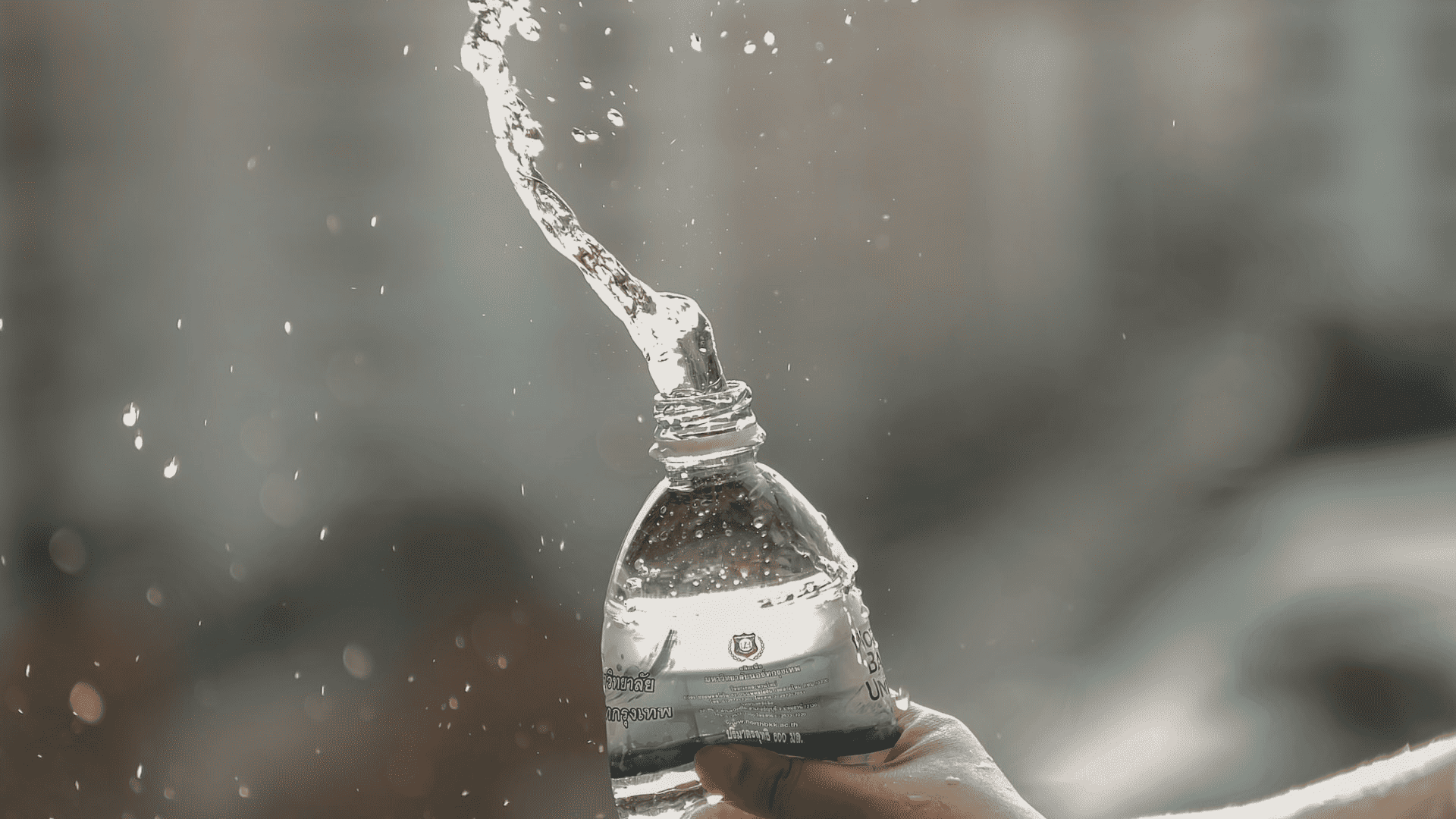 Voda vo fľaši