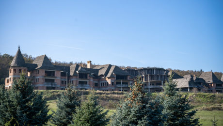 Zámok pred Gbelcami