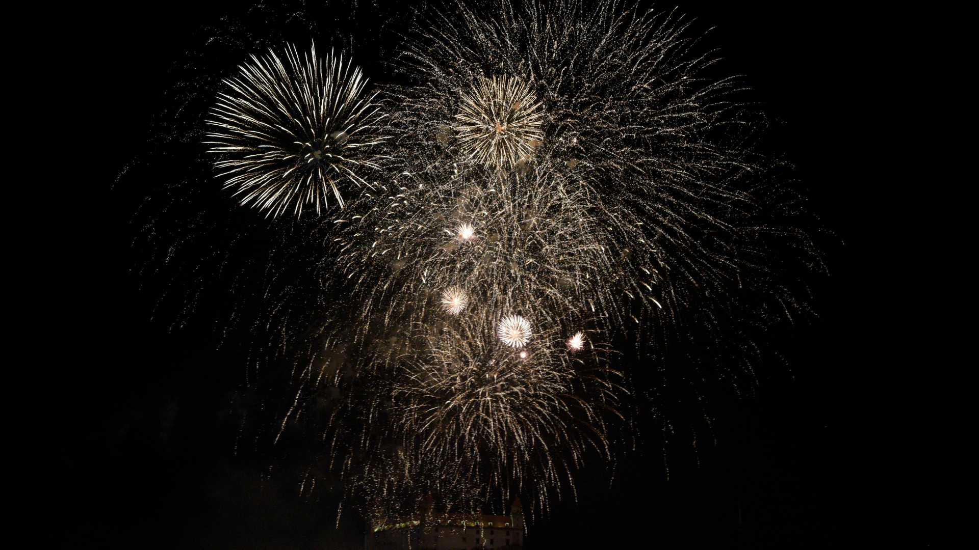 Ohňostroj v Bratislave