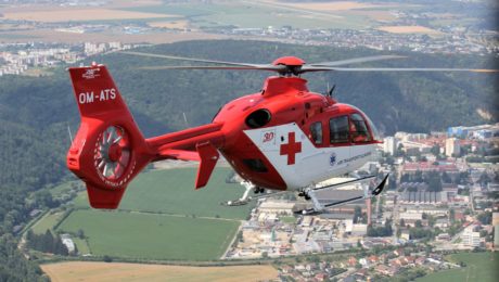 Let vrtuľníka Air - Transport Europe, letecká záchranná služba
